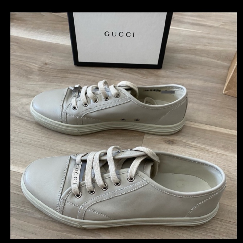 Gucci leather sneakers